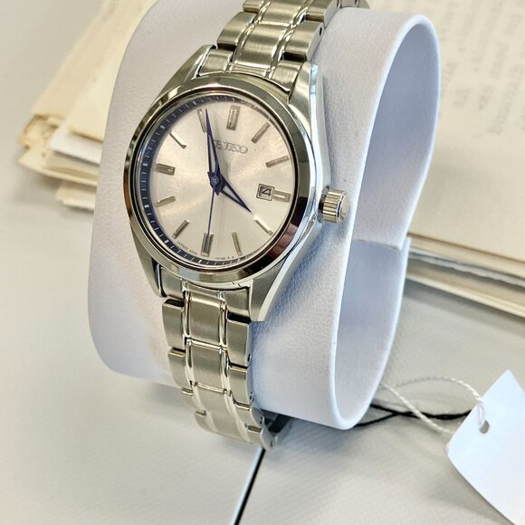 Seiko Women's Silver And Blue Colored Watch - Picture 2 of 7